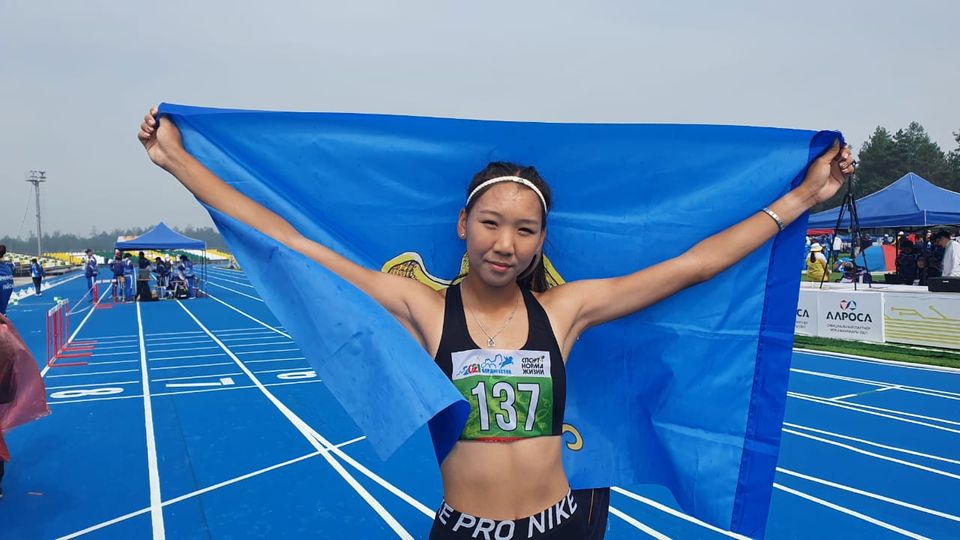 Валерия Олесова стала абсолютной чемпионкой по национальным прыжкам на «Играх Манчаары» в Горном улусе  